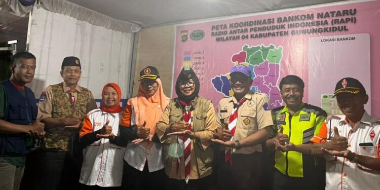 Pantau Pelaksanaan Kaya Bakti Nataru 2024, Kwarcab Gunungkidul Kunjungi Beberapa Posko