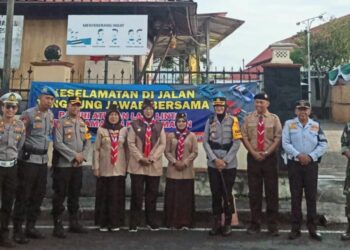 Wujud Pengabdian Masyarakat, Kwarran Wonosari Ikut Aksi Karya Bakti Nataru 2024 di Beberapa Gereja