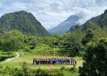 Selalu Penuh Semangat, Pramuka Kaledonia Baru Disambut Kwarcab Sleman Di Lereng Merapi