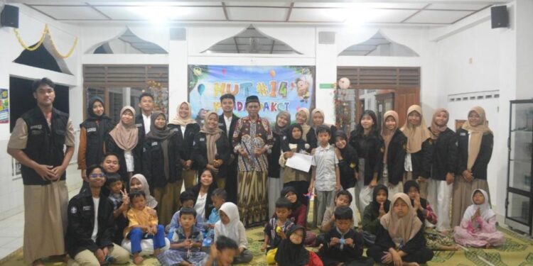 Berbagi di Bulan Ramadan 1446 H, Pradapakci Berkunjung ke Panti Asuhan Mustika Tama