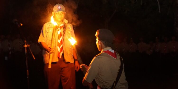 Malam Api Unggun Kemah Besar Stembayo 2025 Simbol Semangat, Kebersamaan, dan Persatuan