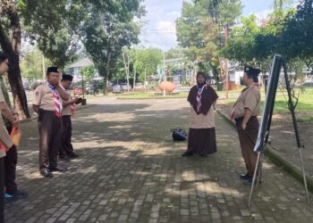 Peserta Bimtek API Kwarda DIY Praktik Membina Pramuka Penggalang dan Penegak