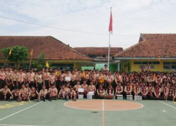 Tingkatkan Skill, Ratusan Penggalang SMPN 2 Banguntapan Ikuti Evaluasi Kepramukaan