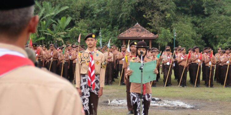Kemah Bhakti XXVI Pramuka SMK Negeri 3 Yogyakarta : Tingkatkan Semangat Kebersamaan dan Kepedulian Sosial