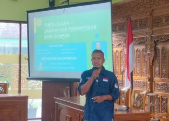 Bangun Kesadaran Lingkungan Lewat Bank Sampah: Sangga Kerja PWDIY 2025 Belajar Langsung Bersama Ketua JPSM Kulon Progo