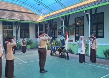Siap Wujudkan Pengabdian dan Pemberdayaan Masyarakat, Pramuka MAN 1 Yogyakarta Gelar Upacara Pelepasan Duta PWD DIY 2025