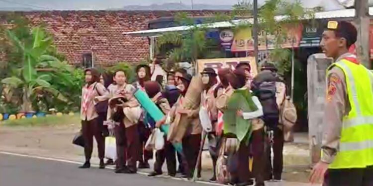 Siap Gumregah, Peserta Perkemahan Wirakarya DIY 2025 Mulai Berdatangan di Lokasi Kegiatan