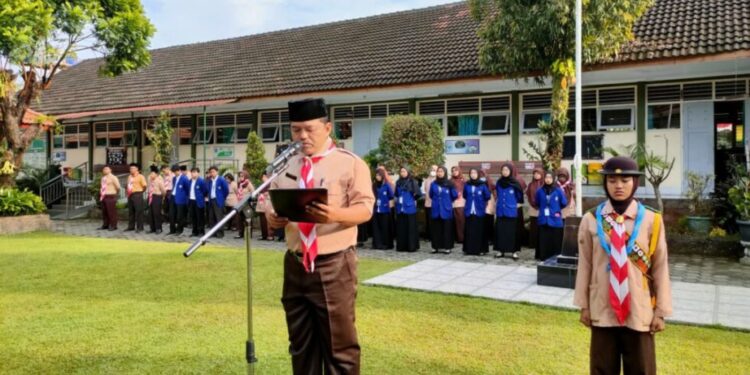 Gugus Depan Pangkalan SMA Negeri 1 Cangkringan Selenggarakan Apel Hari Pramuka ke-64