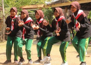 Penggalang MI se-Gunungkidul Penuh Semangat Ikuti Giat Prestasi Yel Pramuka dan Cerdas Cermat Agama