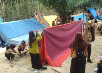 Pendirian Tenda Warnai Hari Pertama Jambore Cabang Gunungkidul Tahun 2025, Wujud Disiplin dan Kerjasama