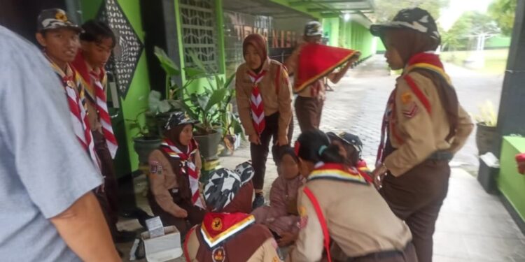 Pramuka SMP Negeri 1 Sewon Tunjukkan Aksi Heroik di Tengah Kecelakaan Beruntun