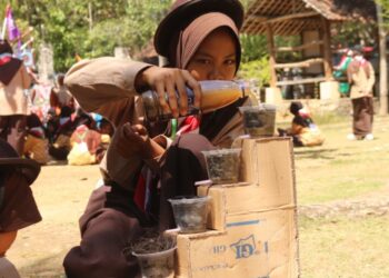 Kompetisi Teknologi Tepat Guna, Penggalang MI se-Gunungkidul Buat Alat Penjernihan Air