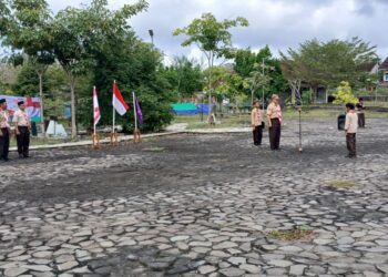 Puluhan Penggalang SD Negeri Mulo Baru Berkemah di Geopark Taman Batu