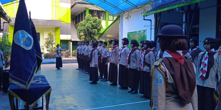 Duta Kemah Bahari Pramuka MAN 1 Yogyakarta Disambut dengan Upacara Penerimaan Duta