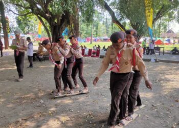 Regu Putra Peserta LT-IV Kwarda DIY Tahun 2025 Semangat Selesaikan Giat Prestasi Permainan Tradisional