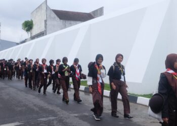 Hari Kedua Kegiatan, Peserta Kemah Pramuka Istimewa 2025 Lakukan Jelajah Sumbu Filosofi