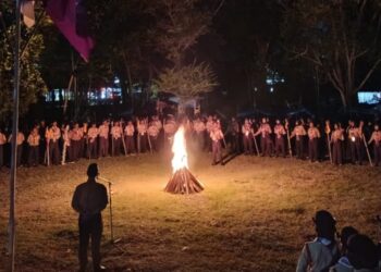 Malam Api Unggun Tingkatkan Semangat dan Keakraban Peserta LT-III Kwarcab Bantul Tahun 2025