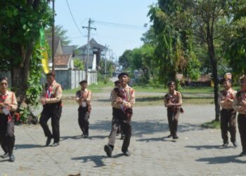 Regu Putra LT-IV Kwarda DIY Tahun 2025 Yakinkan Penampilan Yel Mereka Terbaik di Hadapan para Juri