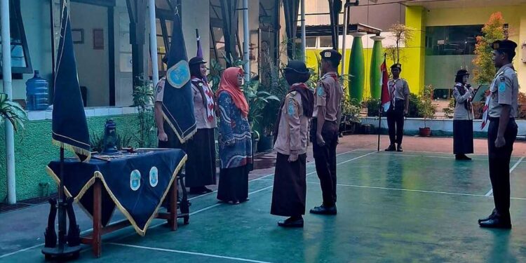 Membangun Generasi Muda Berwawasan Global, Pramuka MAN 1 Yogyakarta Tugaskan Duta Ambalan Kegiatan JOTA-JOTI 2025 Kwarcab Kota Yogyakarta