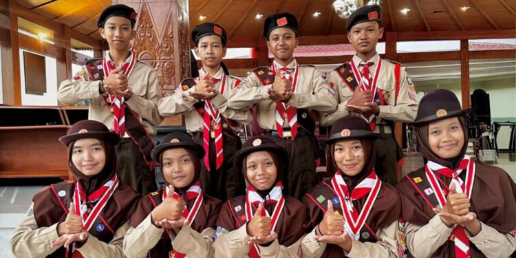 9 Penggalang SMPIT Alam Insan Mulia Bantul Jadi Pramuka Garuda