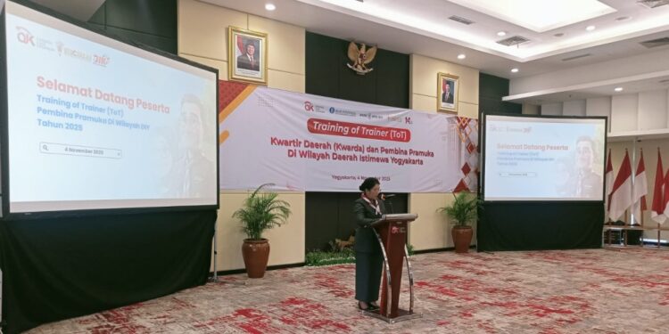 Pembukaan ToT Duta Literasi Keuangan untuk Ratusan Pembina Pramuka, Ketua Kwarda DIY Sampaikan Apresiasi kepada OJK