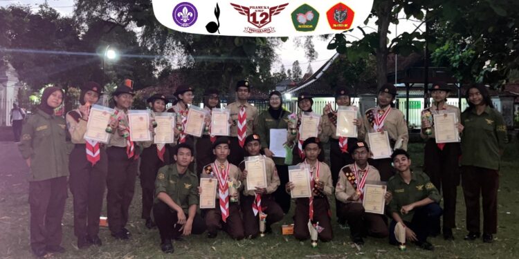 Berkibar Lebih Tinggi : Generasi Pramuka Garuda SMP Negeri 12 Yogyakarta Bertambah