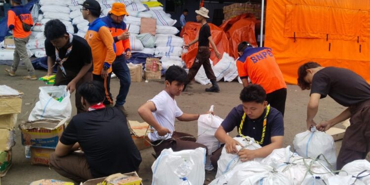 Pramuka Peduli Kwarda DKI Jakarta Penuh Semangat dalam Misi Penanganan Darurat Dampak Bencana Hidrometeorologi di Sumatera