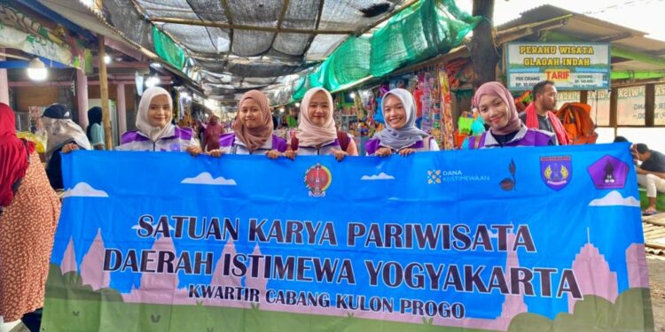 Karya Bakti Nataru 2025, Saka Pariwisata Kulon Progo Gelar Aksi di Pantai Glagah Indah