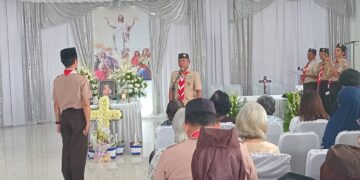 Upacara Penghormatan Terakhir untuk Kakak Dra. Theresia Dharmayanti