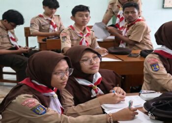 Asah Keterampilan Komunikasi, Pramuka MAN 1 Yogyakarta Ajarkan Ilmu Komunikasi Lapangan